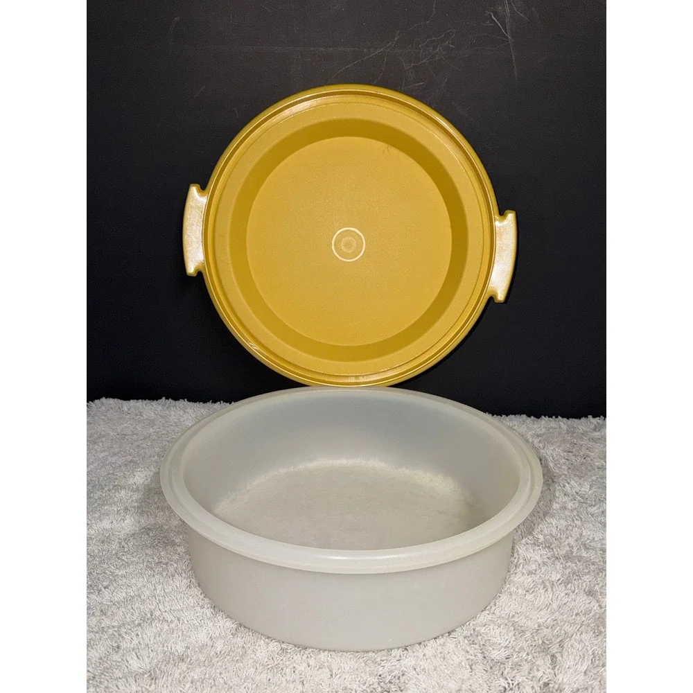 Vintage Tupperware Harvest Yellow Round Cake Taker Pie Carrier 11 Inch 719-2